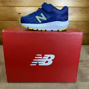 New Balance Enfant 519 Hook And Loop Shoes Blur Size 3 IT519CC